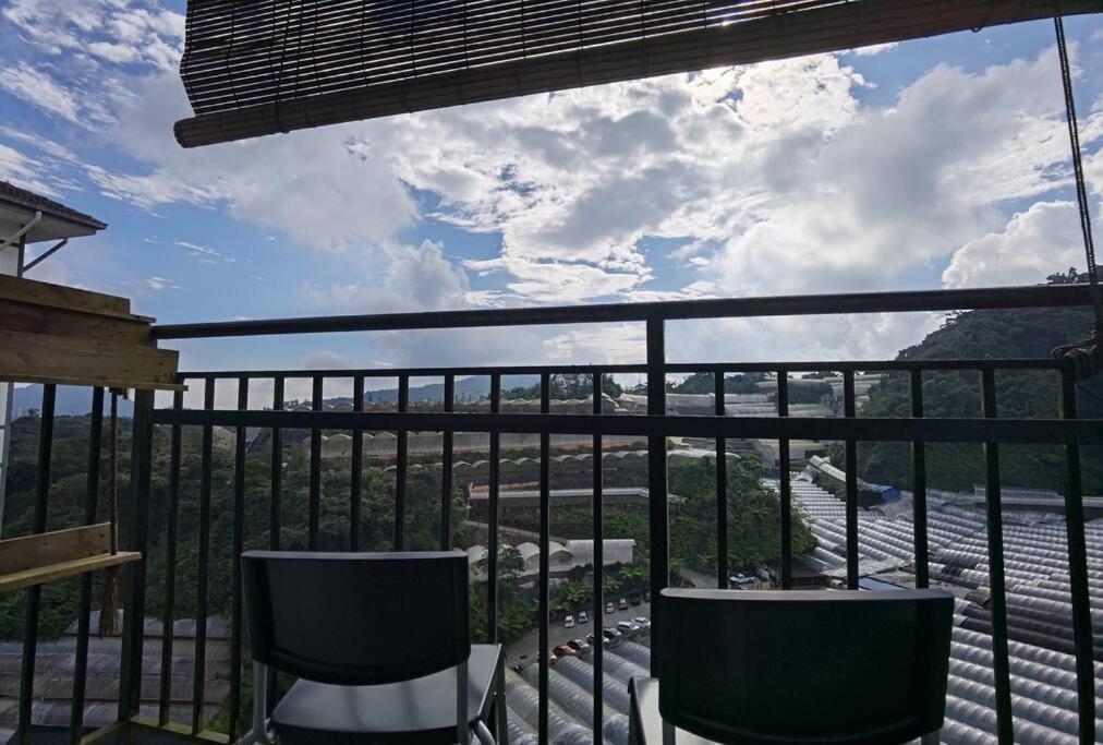 Apartment Emerald Avenue Cozy 3r3b 822 *